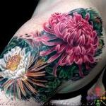 Tattoos - flowers on shoulder and upper arm - 117101